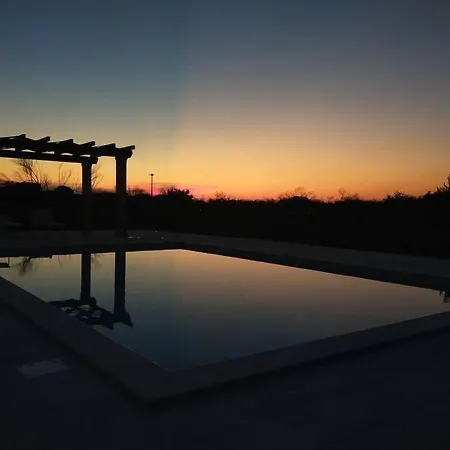 Dimora Ghibli Con Piscina Privata, Salento Villa
